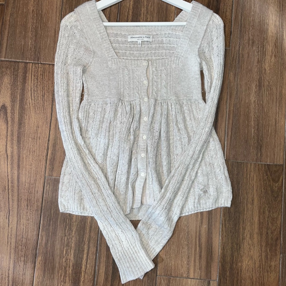 Abercrombie and Fitch sweater
